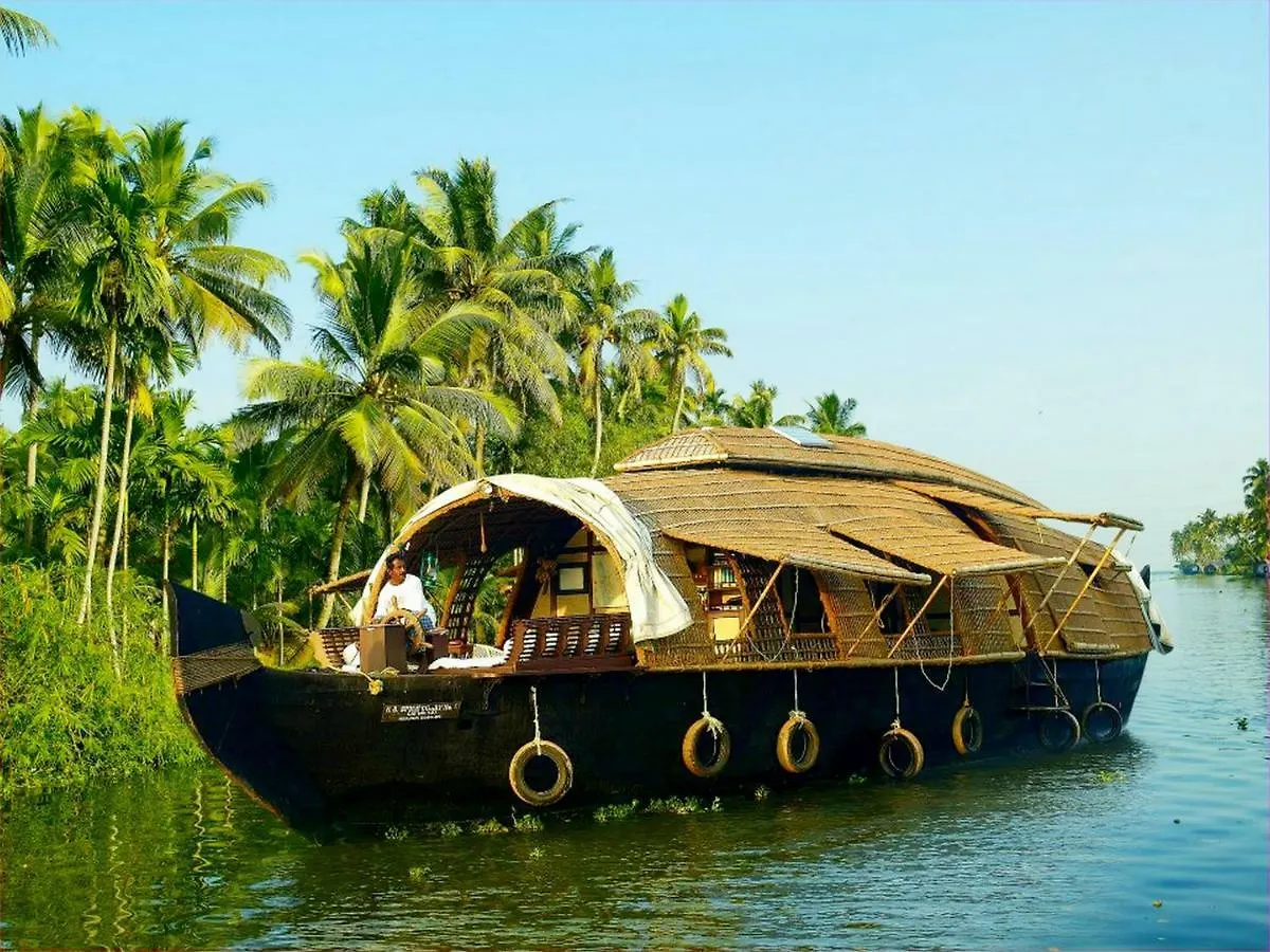보트호텔 Spice Coast Cruises - Houseboat, A Cgh Earth Experience 호텔 Alappuzha